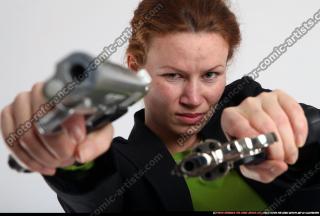 nadiya-dual-pistols-pose1